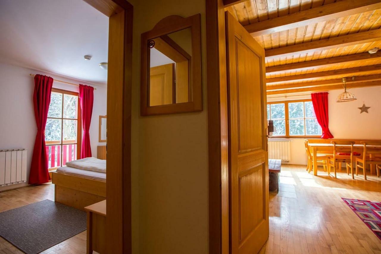 Bolfenk Lodge Apartment Hocko Pohorje Bagian luar foto